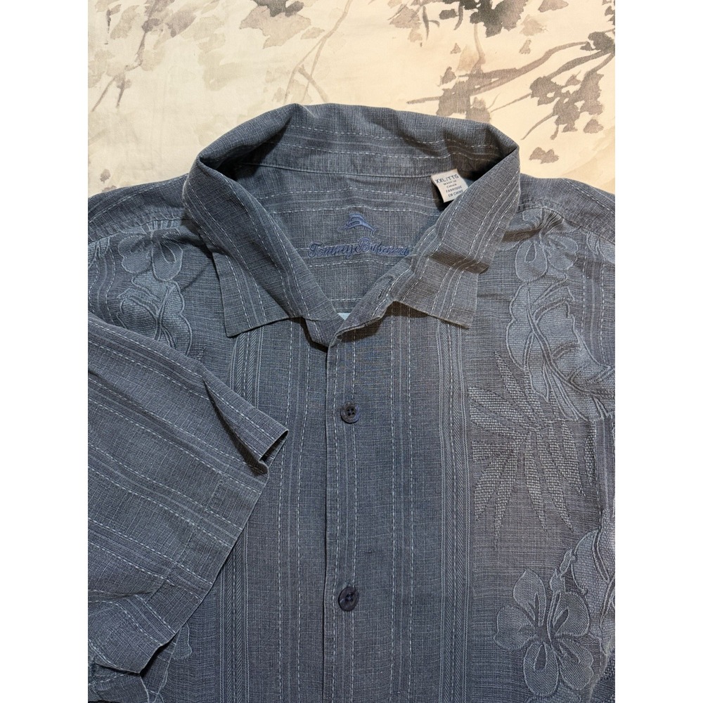 Tommy Bahama Hawaiin Button Shirt Floral Stripe Jacquard 100% Silk Tropical